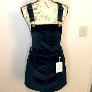 Juniors Forever21 Black Velvet Overall Dress Size L NWT